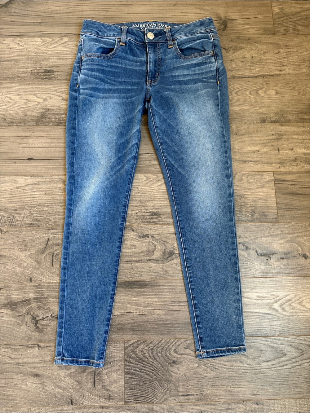 American Eagle Outfitters Medium Wash Skinny Jeans